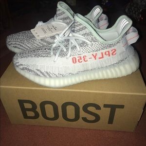 Yeezy Boost 350 V2 Blue tint
